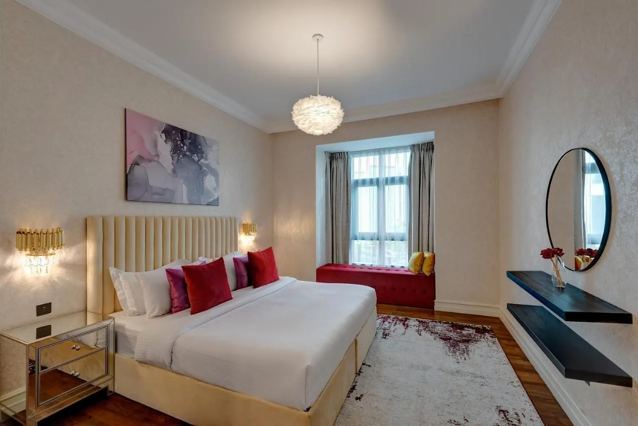 Apartment Durrani Homes: Garden Oasis at Souk Al Bahar with Jacuzzi Dubai United Arab Emirates